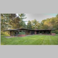 Charles Weltzheimer Residence, Oberlin, Ohio (1948), photo Dirk Bakker, Wikipedia.jpg